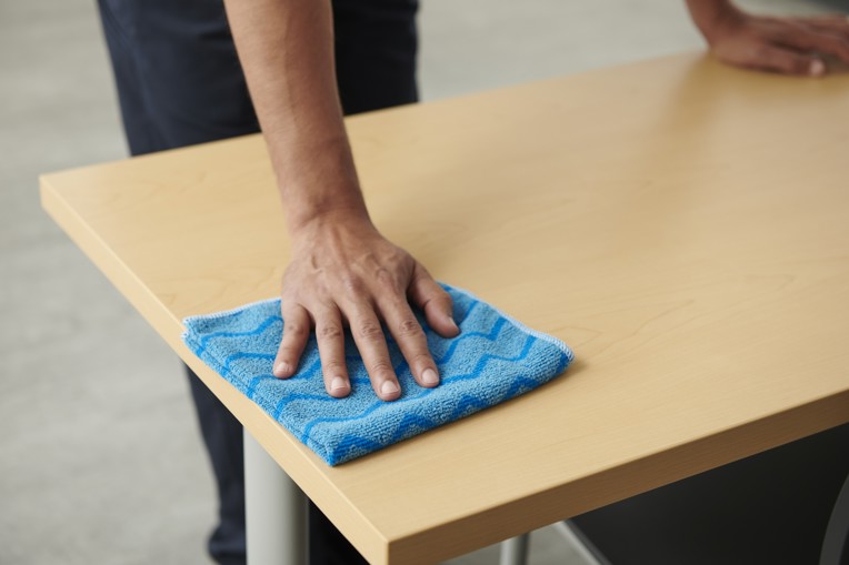 Microfibre Cloth Cleaning Table