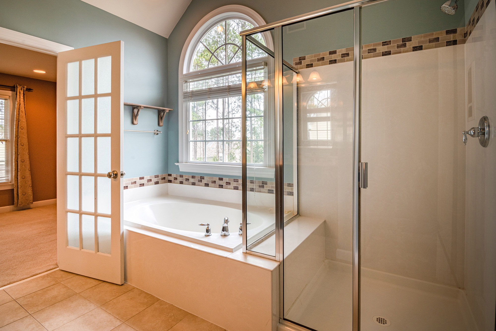 White Ceramic Bathtub